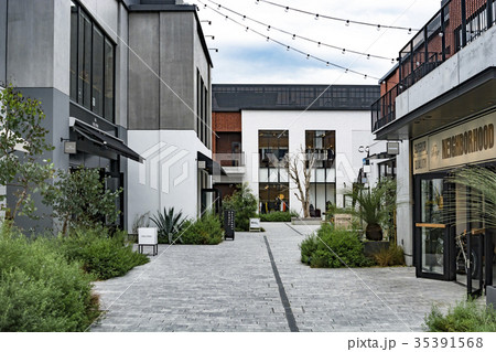 マリン アンド ウォーク ヨコハマ マリン アンド ウォーク ヨコハマ 35391568