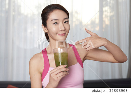 女性 女 女の子 35398963