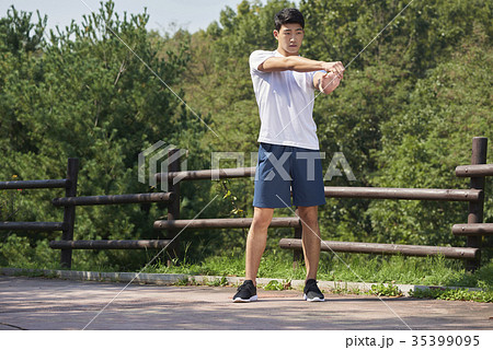 公園 ポッド 手を組む 35399095