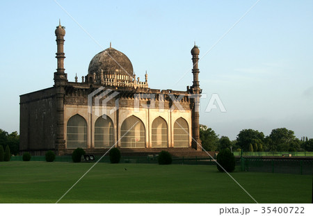 Masjid in Morning Light Masjid in Morning Light 35400722