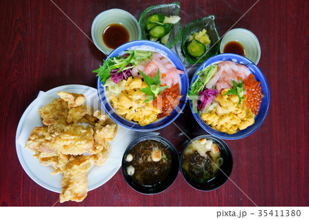 うに、いくら、えび、海鮮丼 うに、いくら、えび、海鮮丼 35411380