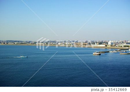 江の島 下道から見た片瀬漁港周辺 江の島 下道から見た片瀬漁港周辺 35412669
