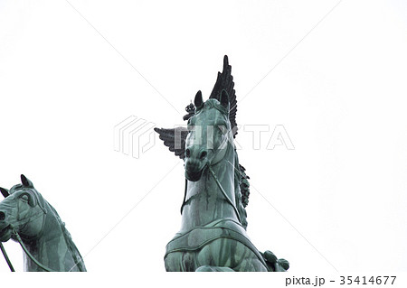 ベルリン チャンプ エトワール凱旋門 35414677