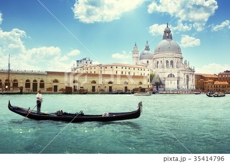 Grand Canal and Basilica Santa Maria della Salute, Venice, Italy 35414796
