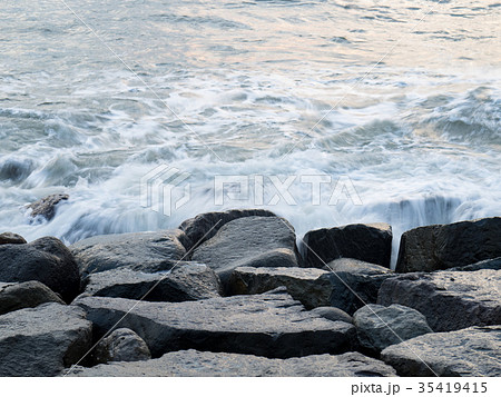 海沿い 沿岸 沖合 35419415