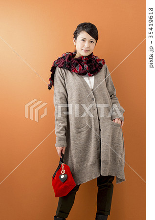 アラフォーの日本人女性 35419618