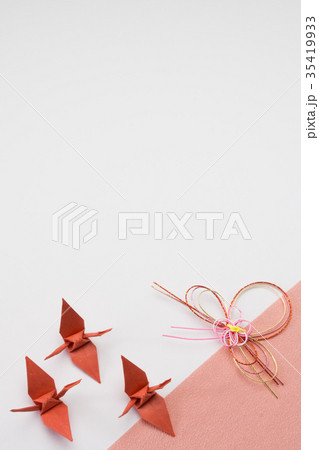 折り鶴　和柄イメージ 35419933