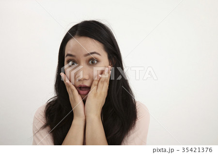 curious curious 35421376