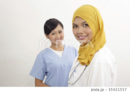 doctor and nurse doctor and nurse 35421557