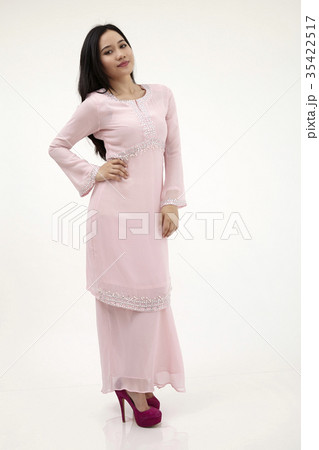malay woman malay woman 35422517