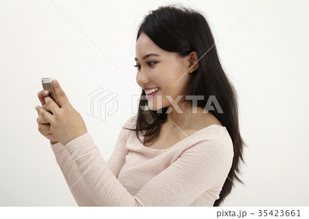 woman text messaging woman text messaging 35423661