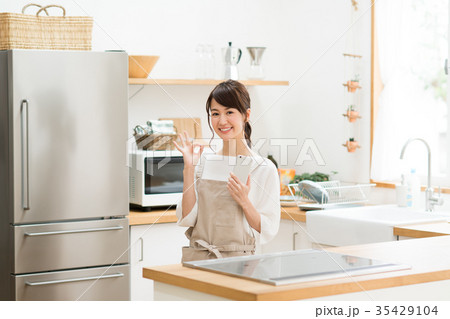 主婦（スマホ） 35429104