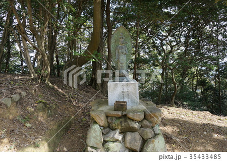 兵庫県　書写山　圓教寺　参道の仏像 35433485