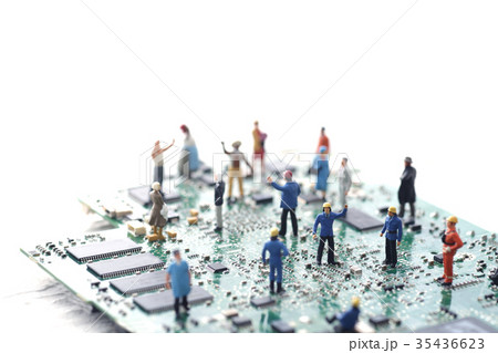 コンピューターと人間 35436623
