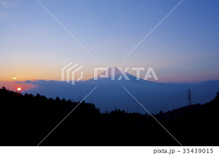 富士山〜乙女峠より〜 富士山〜乙女峠より〜 35439015