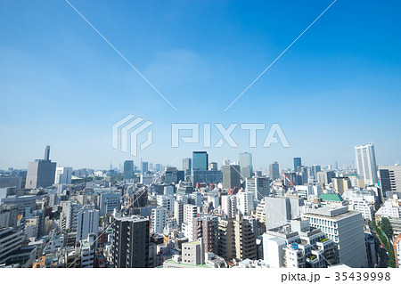 駿河台から見る神保町・九段下方面の街並み風景 35439998