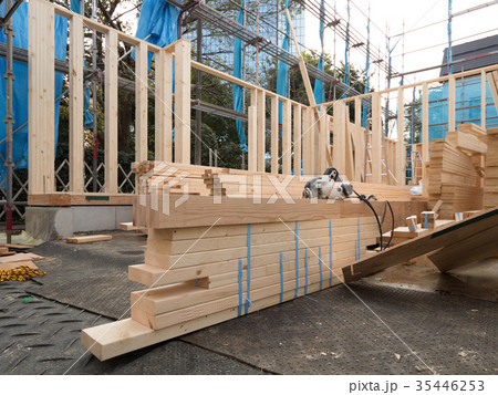 木造住宅の建設 木造住宅の建設 35446253