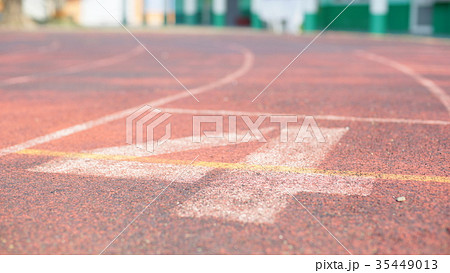 滑走路 ランウェイ 線路 35449013