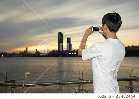 夕焼け 写真撮影 スマートフォン 35452454