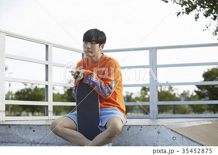 スケートボード スポーツ 屋外 35452875