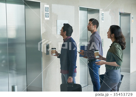 Waiting for elevator 35453729