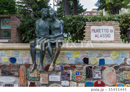 The Muretto of Alassio The Muretto of Alassio 35455445