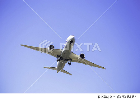 離陸した飛行機 ボーイング787 離陸した飛行機 ボーイング787 35459297