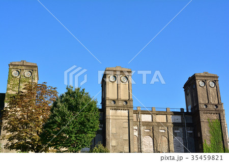 横浜競馬場跡 35459821