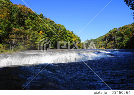 10月　吹割渓谷08吹割の滝 35460364