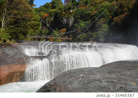 10月　吹割渓谷11吹割の滝 35460367