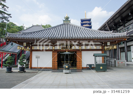 西国三十三所・二十四番札所・中山寺の五百羅漢堂 西国三十三所・二十四番札所・中山寺の五百羅漢堂 35461259