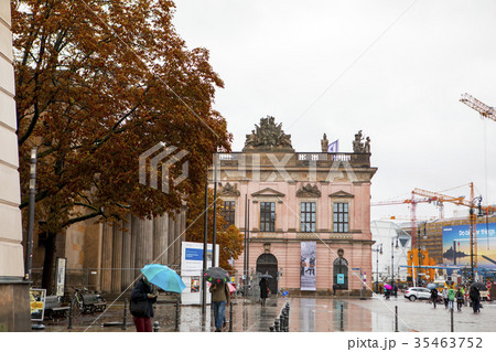 ドイツ ベルリン 武器庫 35463752