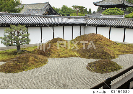京都　東福寺方丈南庭 35464689