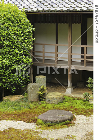 京都　東福寺の庭 35467939