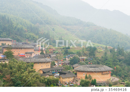 世界遺産 福建土楼 田螺坑土楼群 中国・福建省南靖県 世界遺産 福建土楼 田螺坑土楼群 中国・福建省南靖県 35469416