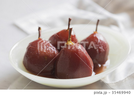 洋梨の赤ワイン煮 洋梨の赤ワイン煮 35469940