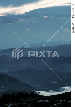Layers of mountain Layers of mountain 35470154