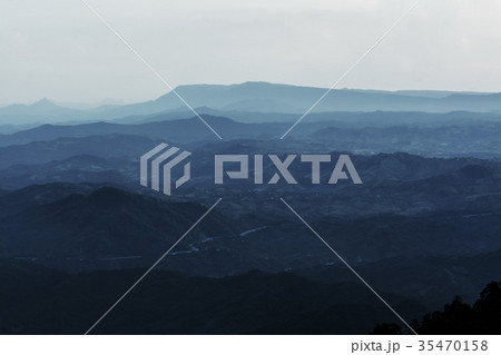 Layers of mountain 35470158