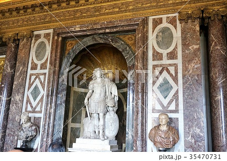 ベルサイユ宮殿-12 ルイ14世肖像彫刻ほか2点 | Yoの魚釣り・旅日記