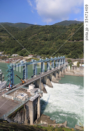 吉野川の池田ダム 吉野川の池田ダム 35471409