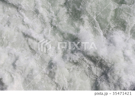 水のイメージ 水のイメージ 35471421