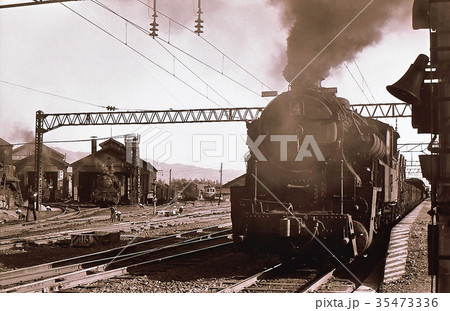 昭和44年　美唄鉄道4号機と美唄鉄道機関区　北海道 35473336