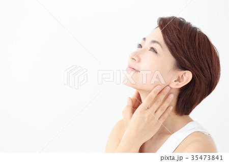ビューティー　ミドル女性 35473841