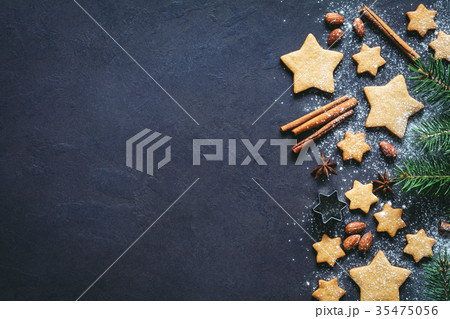 Christmas or New Year background with gingerbread  35475056