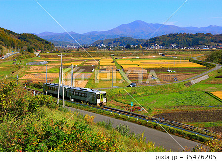 釜石線と遠野田園風景 35476205