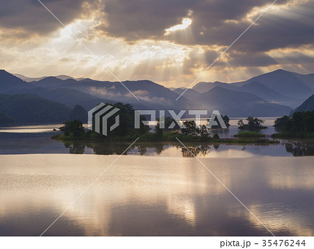 秋元湖の朝 秋元湖の朝 35476244