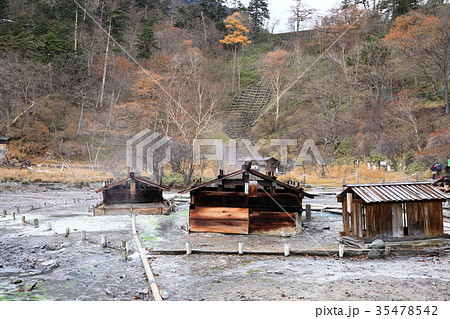 奥日光　湯元温泉の源泉 35478542