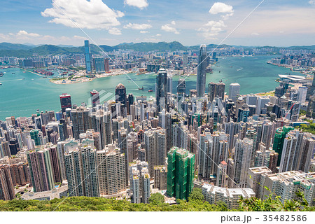 ビクトリアピークから望む香港の風景　晴天 35482586