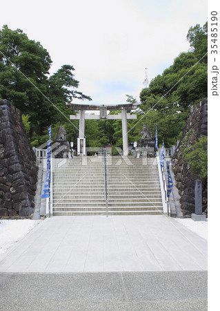 武田神社にて（一之鳥居） 35485190