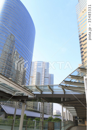 都市風景（東京、品川、港南口、初夏） 35485331